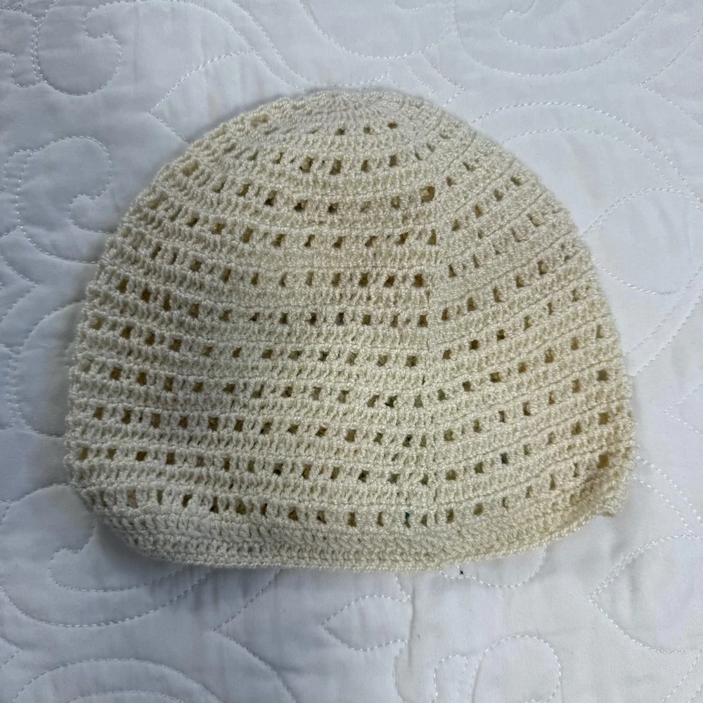 Handmade Crochet Weave Beanie Skull Cap Colorful Floral Appliqués Ivory Kids NEW